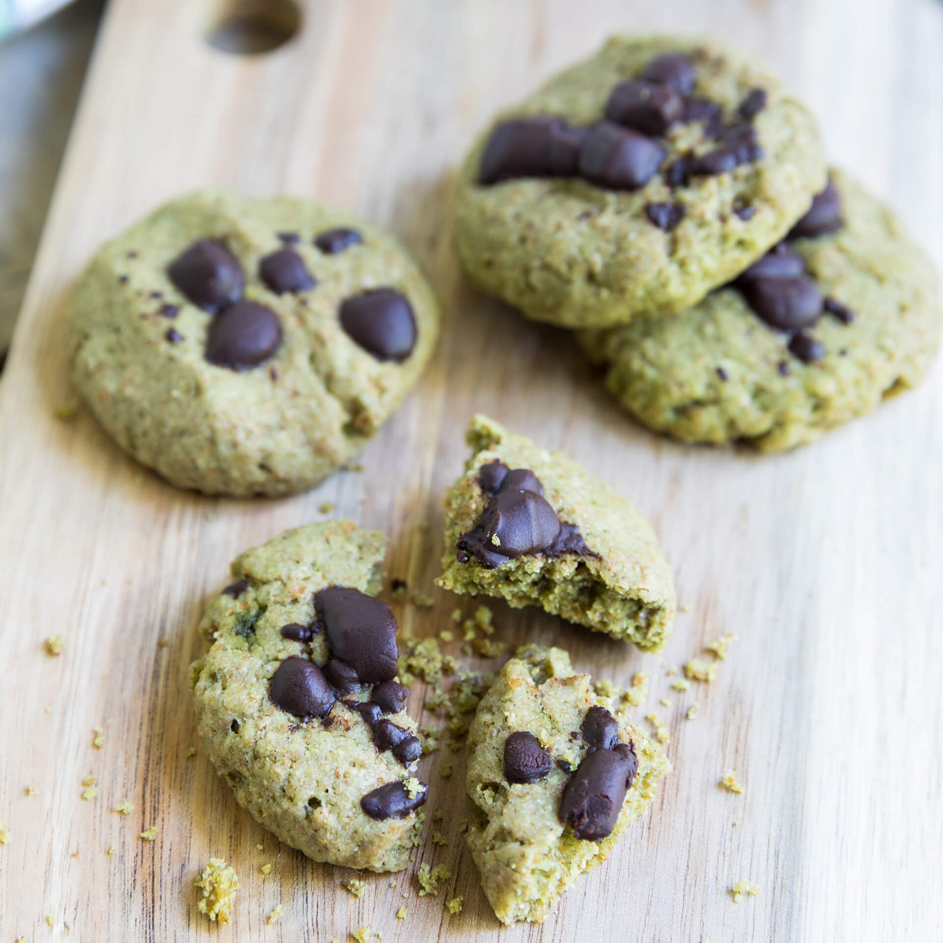 SteviaSweet | Chocolate chip and matcha cookies